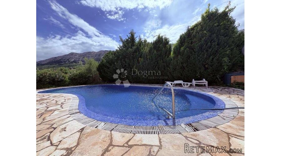 BAŠKA, APARTMAN U PRIZEMLJU - 2