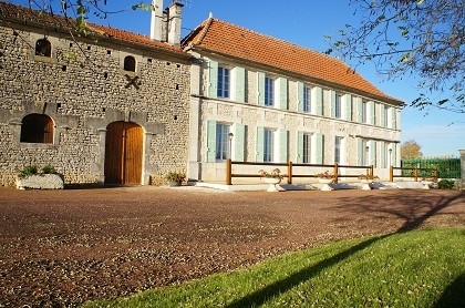 Beautiful Charentaise house with lots.. - 2