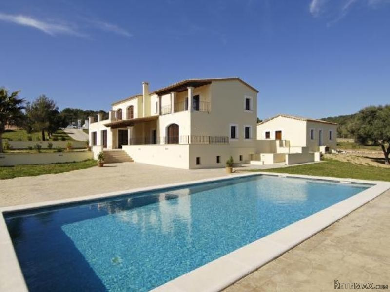 Lovely Newly-Built Majorcan Villa In..