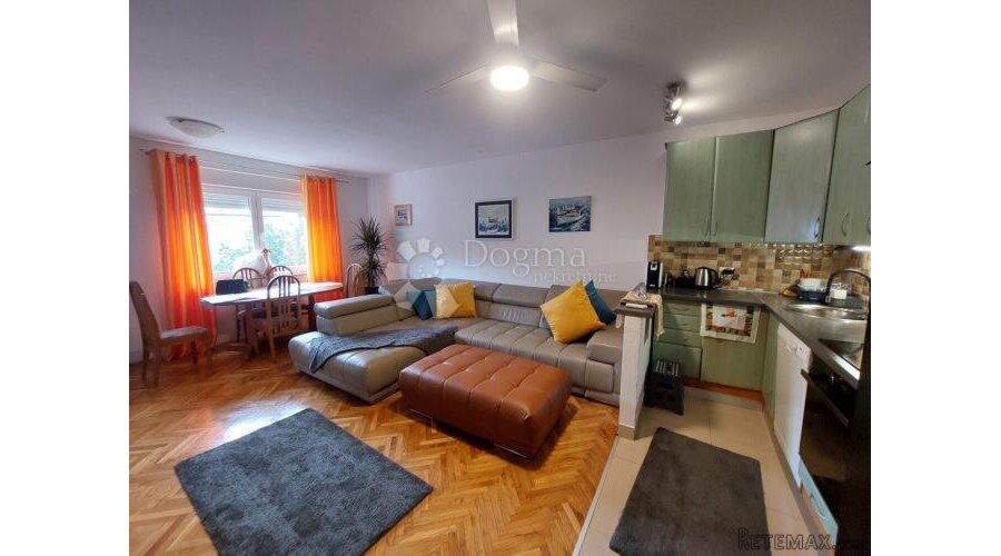 NJIVICE, APARTMAN 200 METARA OD MORA