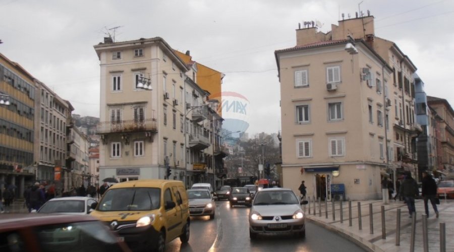 Rijeka, Centar - poslovni prostor za najam !