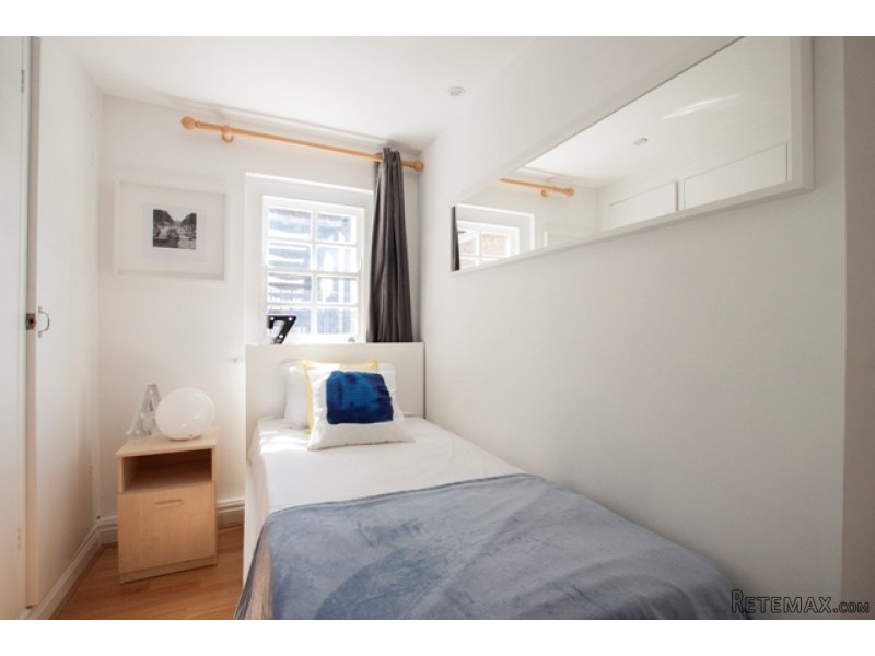 Single with single bed near Bethnal..