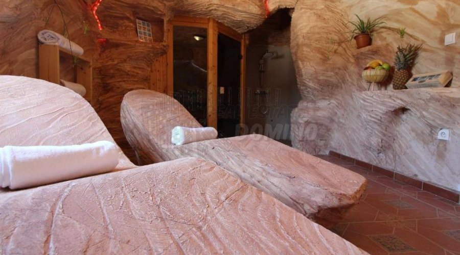 Unikatna mediteranska Villa sa bazenom,saunom i velikom.. - 12