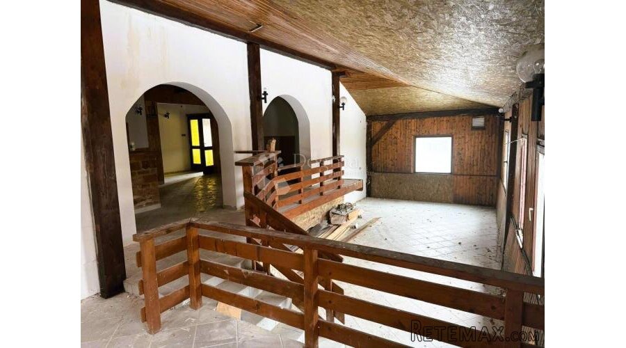 Spoj prirode i prilike - idealno za poslovanje ili stanovanj