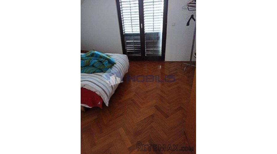 Zagreb, Markuševec, 170m2, 2200m2 okućnice - 14