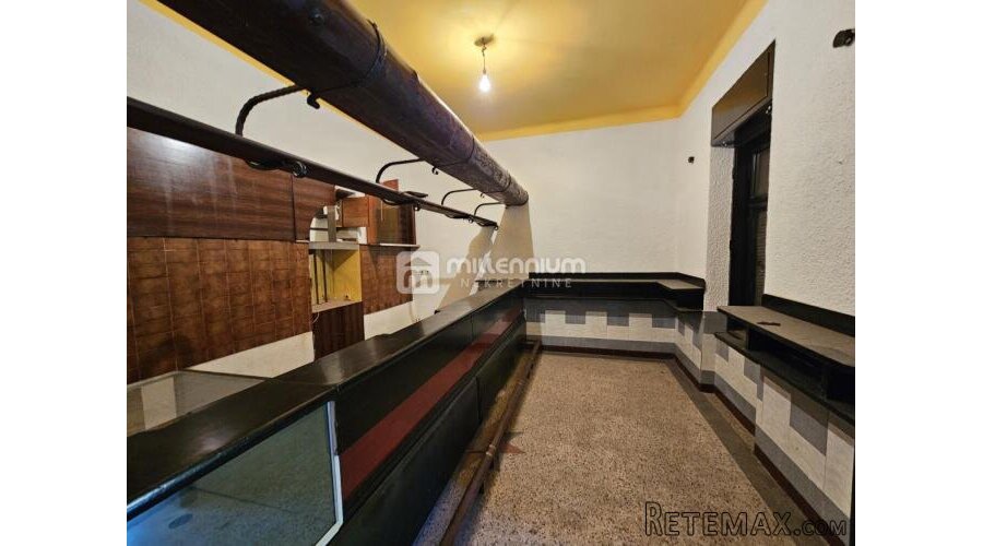 Rijeka, Sušak, 124.40m2, poslovni prostor s terasom - 8