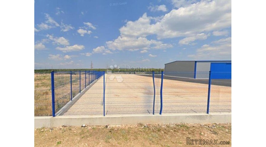 Poslovna zona Biograd – veliki teren s potencijalom - 2