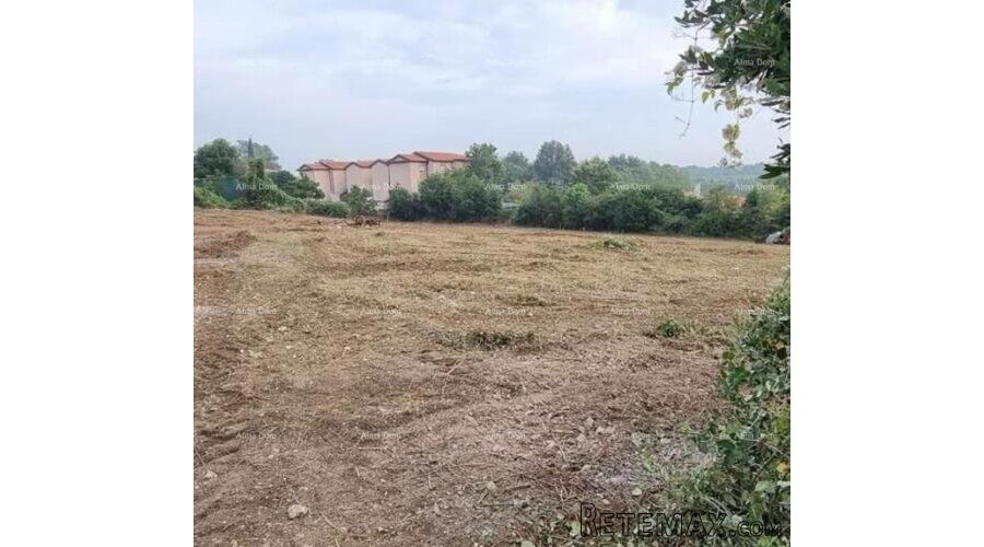 Brtonigla. Građevinsko zemljište. - 3
