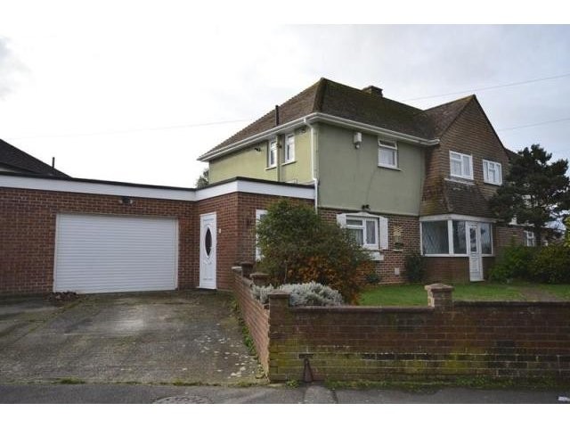 3 bedroom Property For Rent: Wavell..