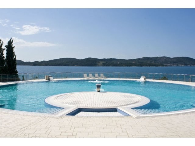 2 bedroom Flat For Sale: Dubrovnik.. - 2