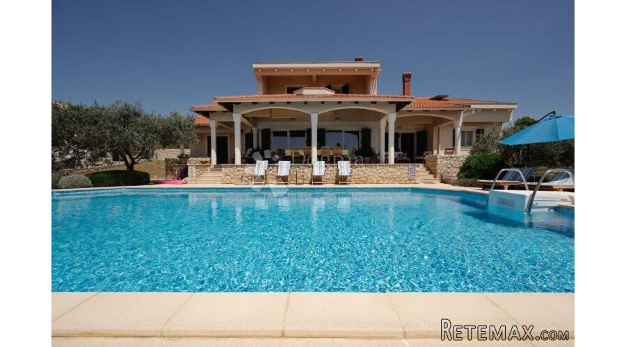 DAH TOSCANE U SRCU DALMACUJE- ekskluzivna vila s bazenom
