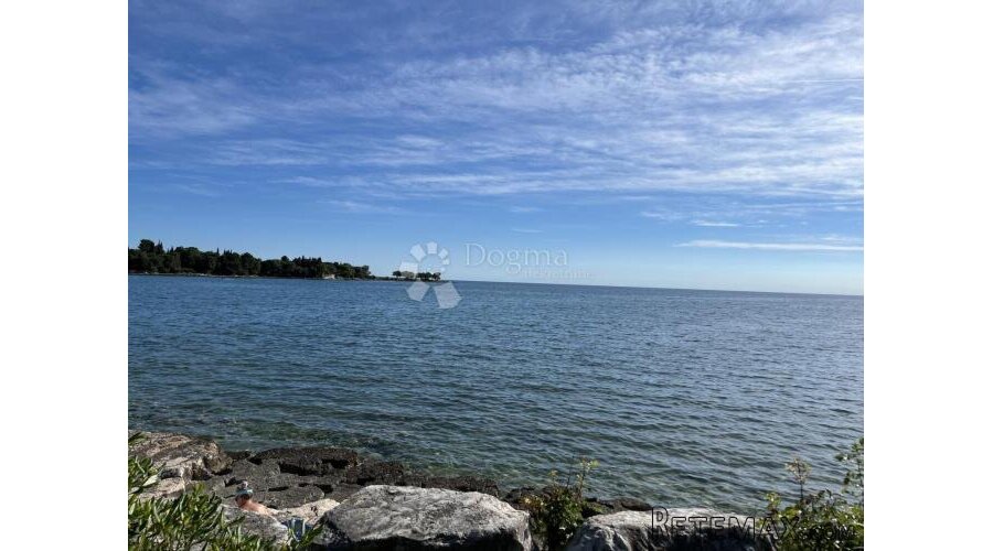 NOVIGRAD OKOLICA, ZEMLJIŠTE SA PROJEKTOM 400M OD MORA - 3