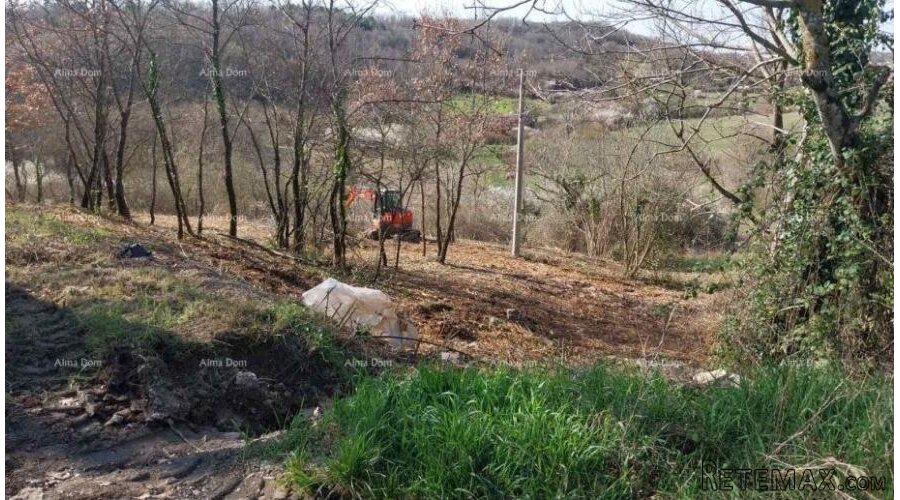 Prodaja građevinskog zemljišta. Pazin, Trviž - 2