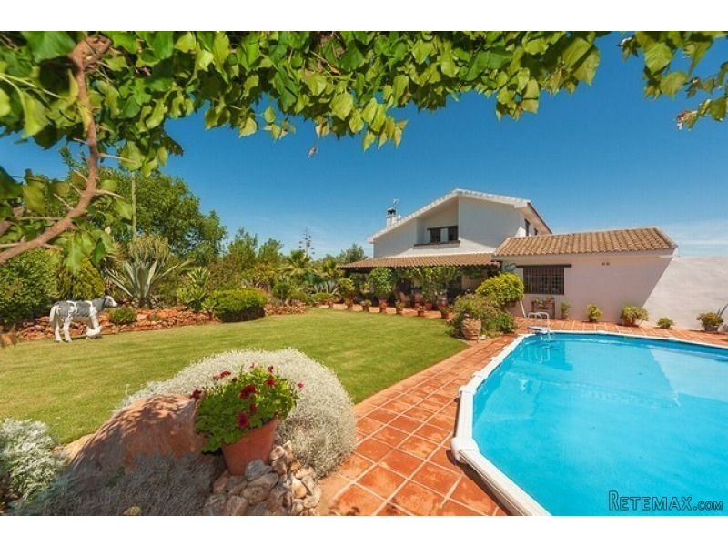 4 bedroom Villa - 2