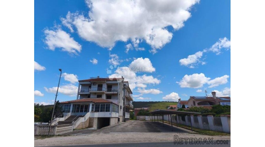 Sukošan - obiteljski hotel sa restoranom blizu mora - 3