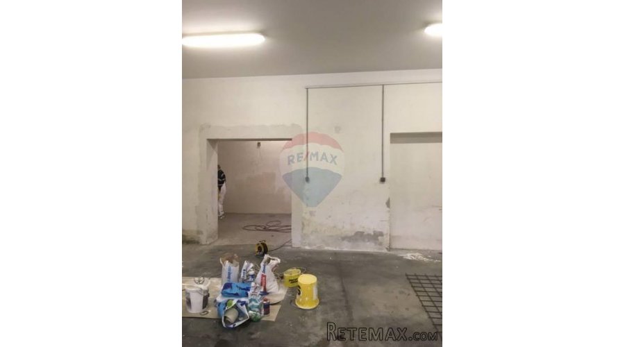 Rijeka-blizina centra,uredsko-skladišni prostor - 6