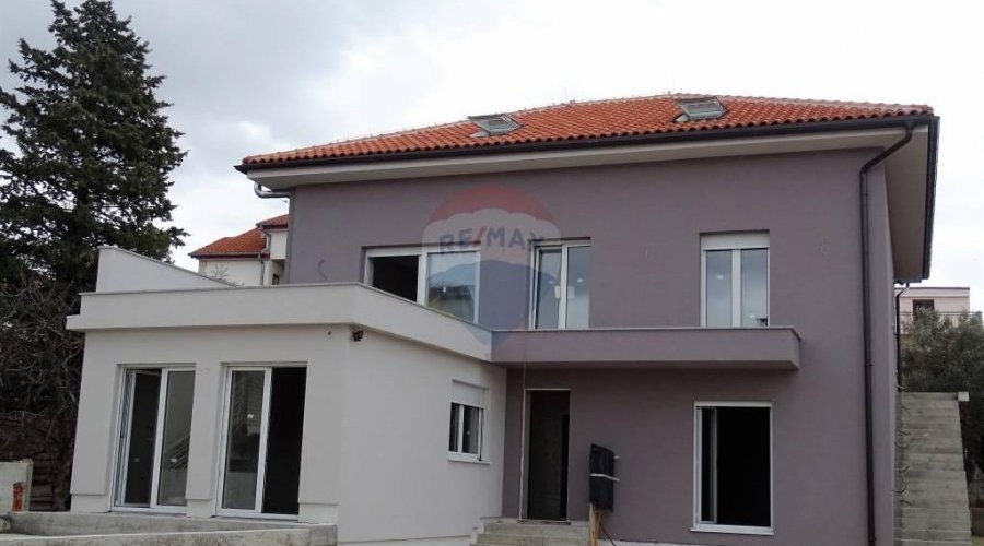 Selce - ekskluzivan stan, prvi red do mora ! - 4