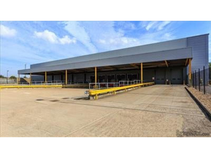 Unit 4 Optima Park, Thames Road..