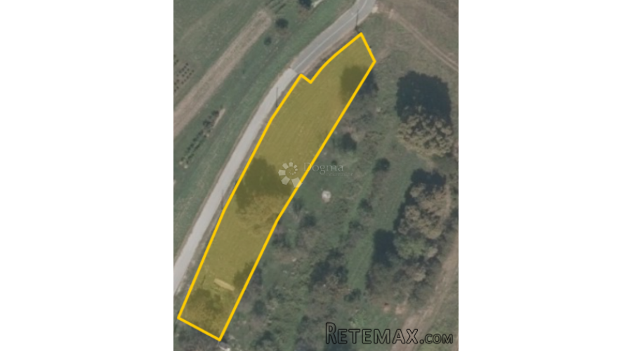 Građevinsko zemljište s velikim potencijalom – 1730 m² - 2