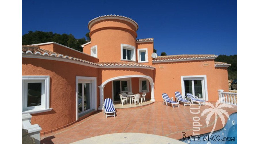 Newly built Villa for sale in Javea on a well located plot.. - 2
