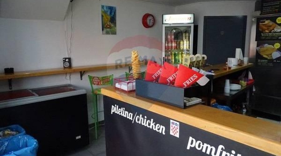 Baška - atraktivan p.p. 20m2, stambeni prostor 16m2 - 5