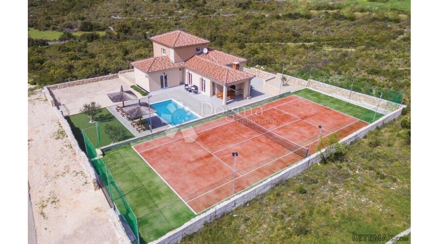 VILA NA OSAMI