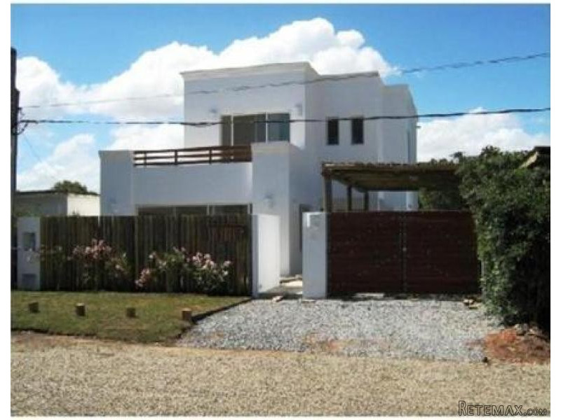 4 Bedroom House - For Rent -..