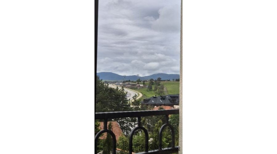 Stan na Zlatiboru , 50m od Mone , 3.0 , parking - 15