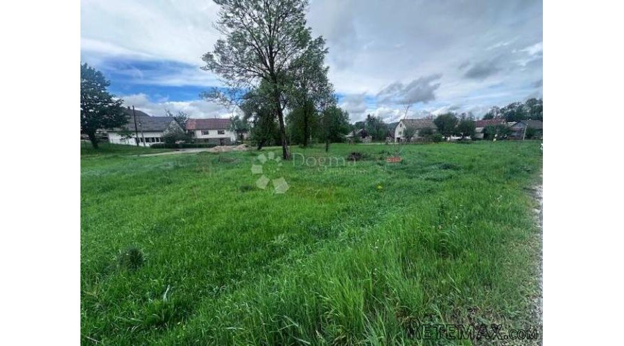 GRAĐEVINSKO ZEMLJIŠTE BUDAK 1276 m2 - 3