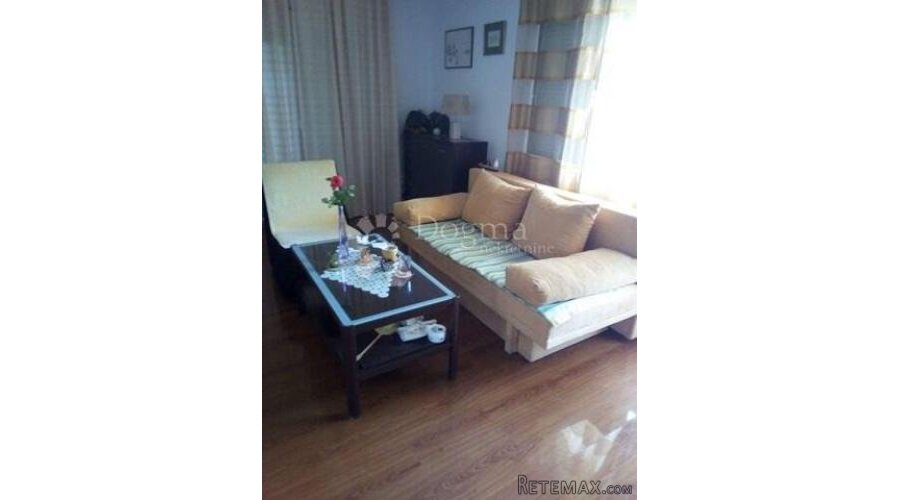 VODICE, lijepo uređen i namješten apartman