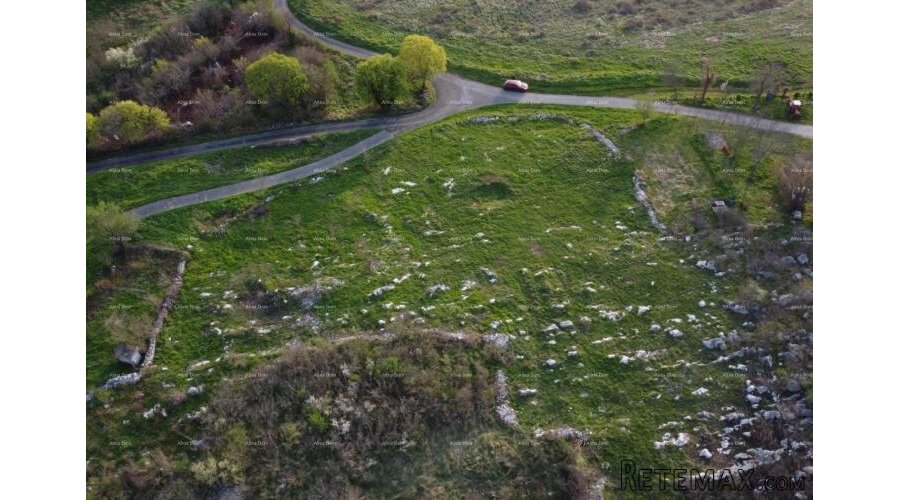 JESENOVIK, Građevinsko zemljište u podnožju Parka prirode Uč.. - 2