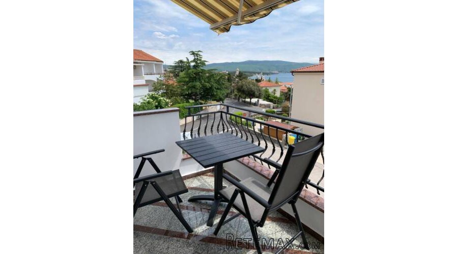 Apartman s prekrasnim pogledom! Grad Krk! - 2