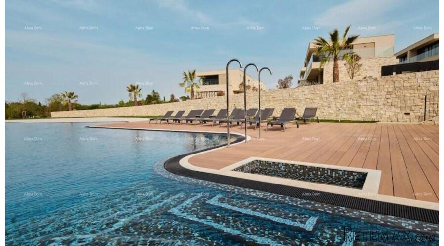 UMAG, Luksuzni resort s krovnim infinity bazenom! - 2