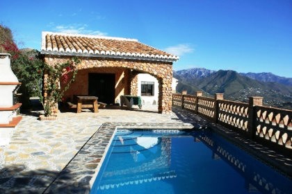 Country Houses for in Competa, Competa..