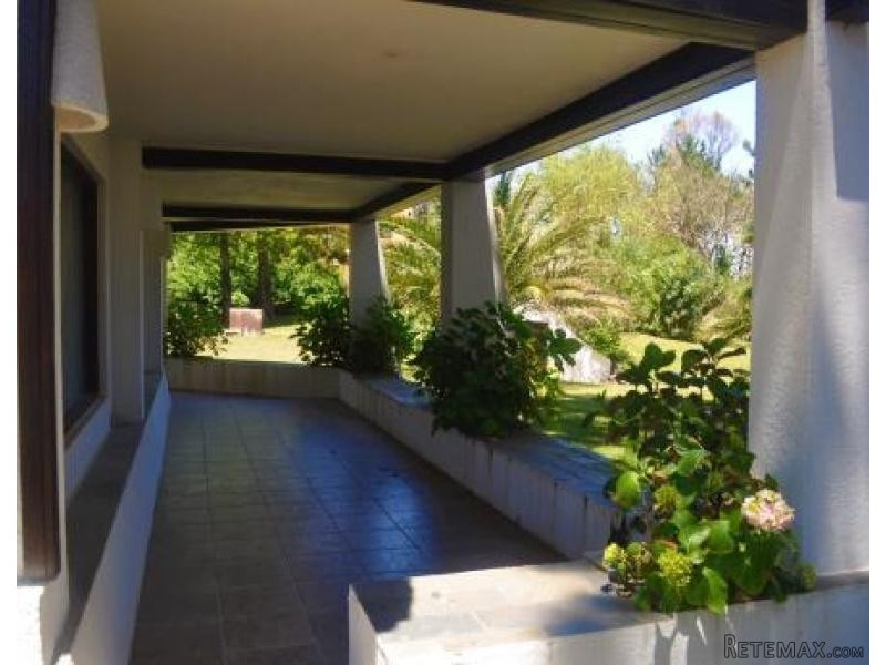 4 Bedroom House - For Rent - Solanas - 2