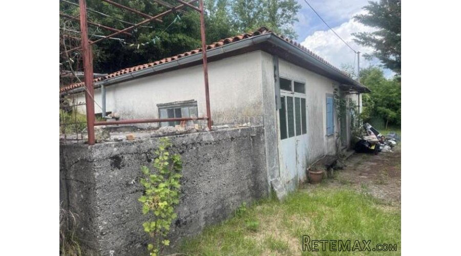 Kuća u okolici Cerovlja plus 3000 m2 polljoprivrednog zemlji - 3