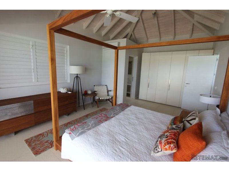 The Beach House $4,500.00/Week - 2