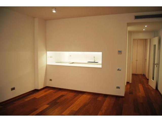 3 bedroom Flat For Sale: BARCELONA.. - 2