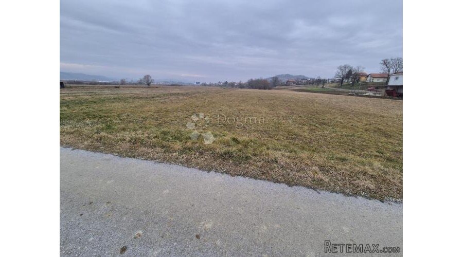 Građevinsko zemljište 3.482m² na sjajnoj lokaciji nadomak Sv - 2
