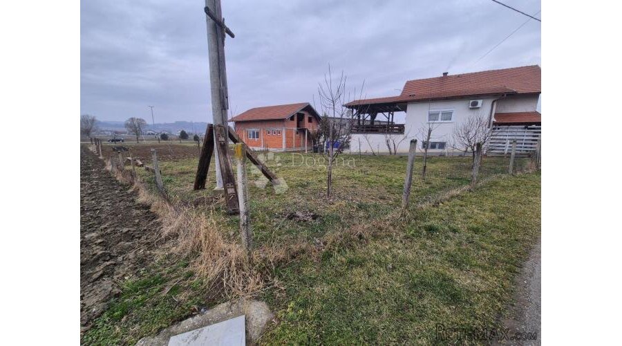 Građevinsko zemljište 1.334m² na odličnoj lokaciji Sv. Križ - 3