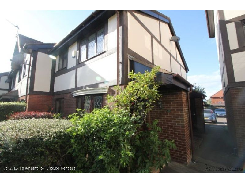 Cleves Court, Blackpool