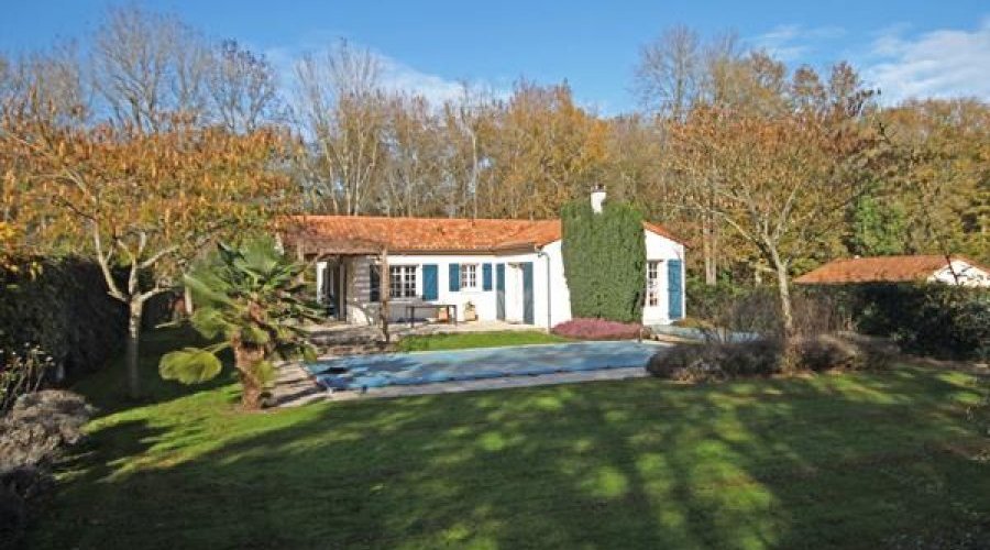 Les Forges (79) - Detached modern property 3bed/2bath with pool..