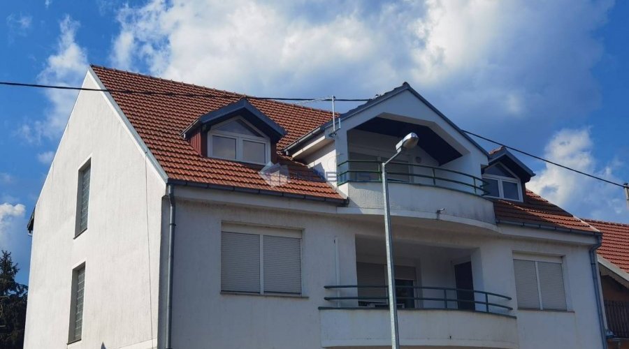 Bjelovar (Centar) 4-sobni stan, 116,75 m2 + 101,33 m2 TAVAN - 14