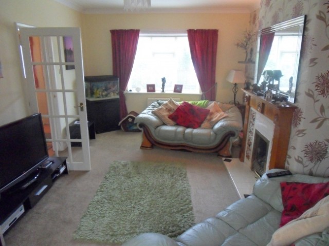 Portholme Drive, Selby - 2