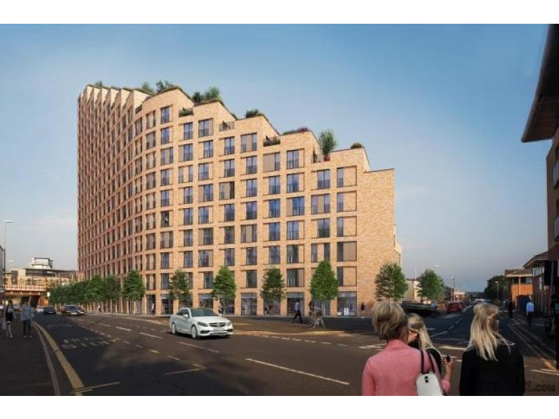 3 Bed Flat For Sale