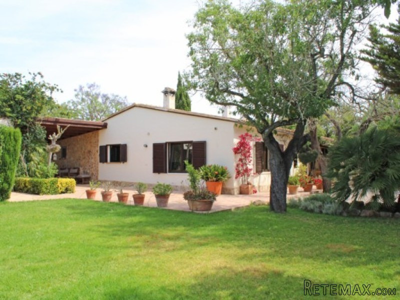 Charming Country House With Guest House - 2