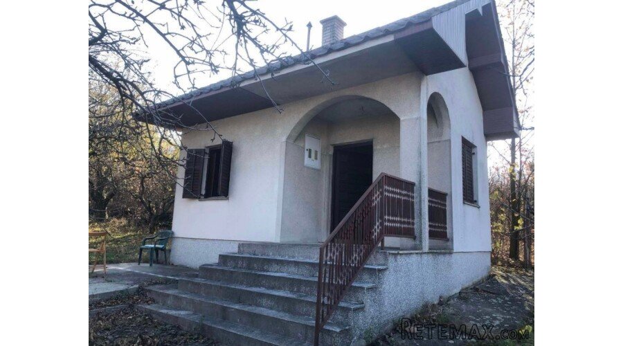 Na prodaju kuca - 4