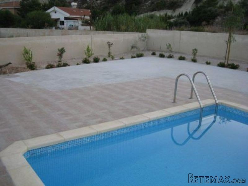 Spacious Villa with pool at Kalavasos - 2