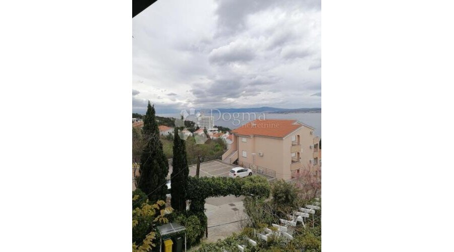 ODLIČNA APARTMANSKA KUĆA U DRAMLJU