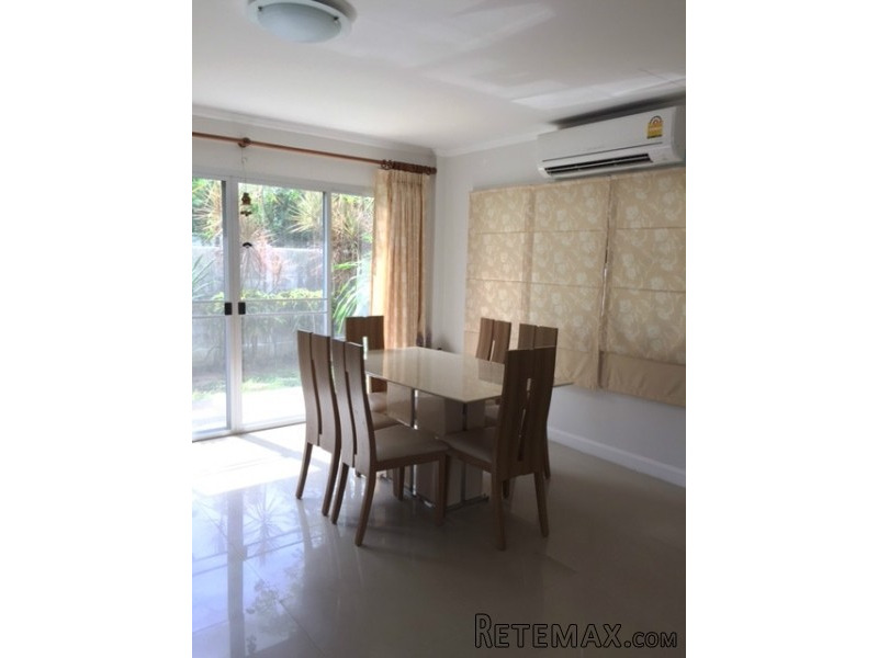 Cool 3 Bedroom Detached House in.. - 2